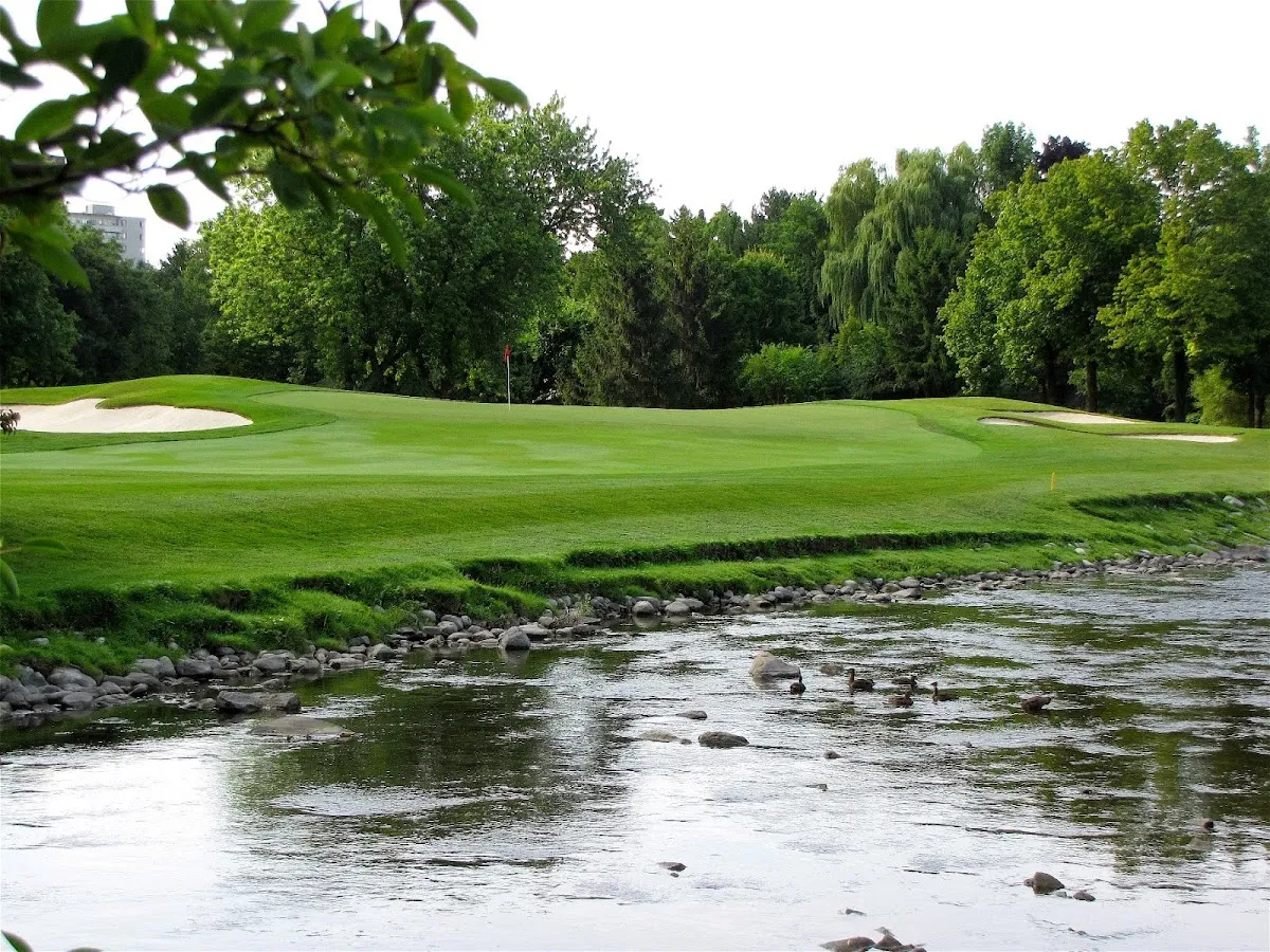 Markland Wood Golf Club